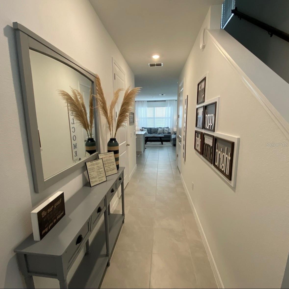 Image 12 of 38 For 1546 Discovery Street