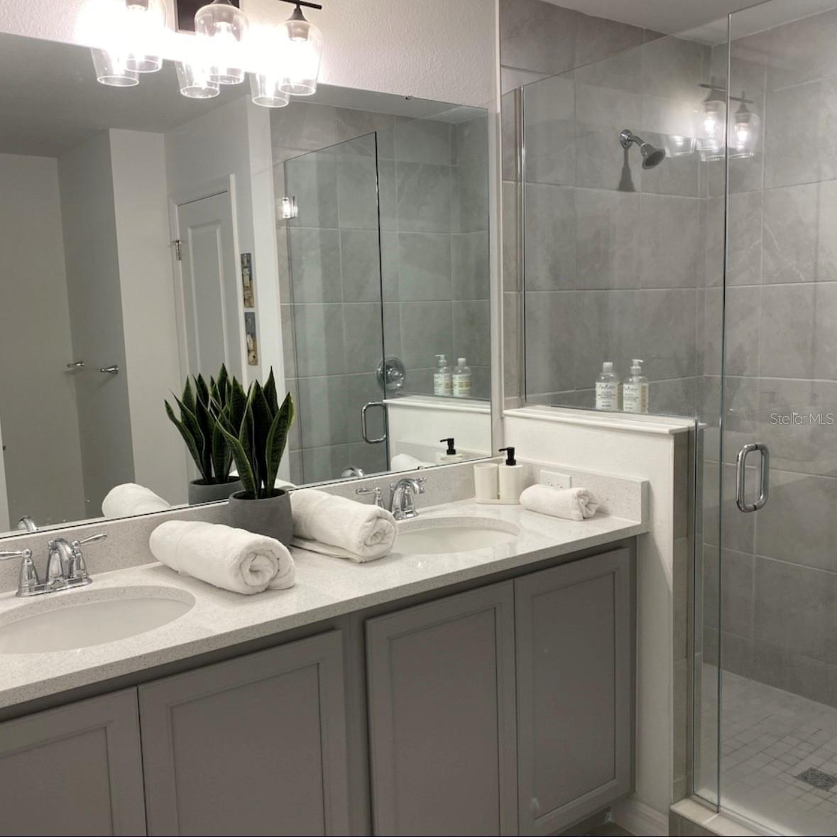 Image 22 of 38 For 1546 Discovery Street