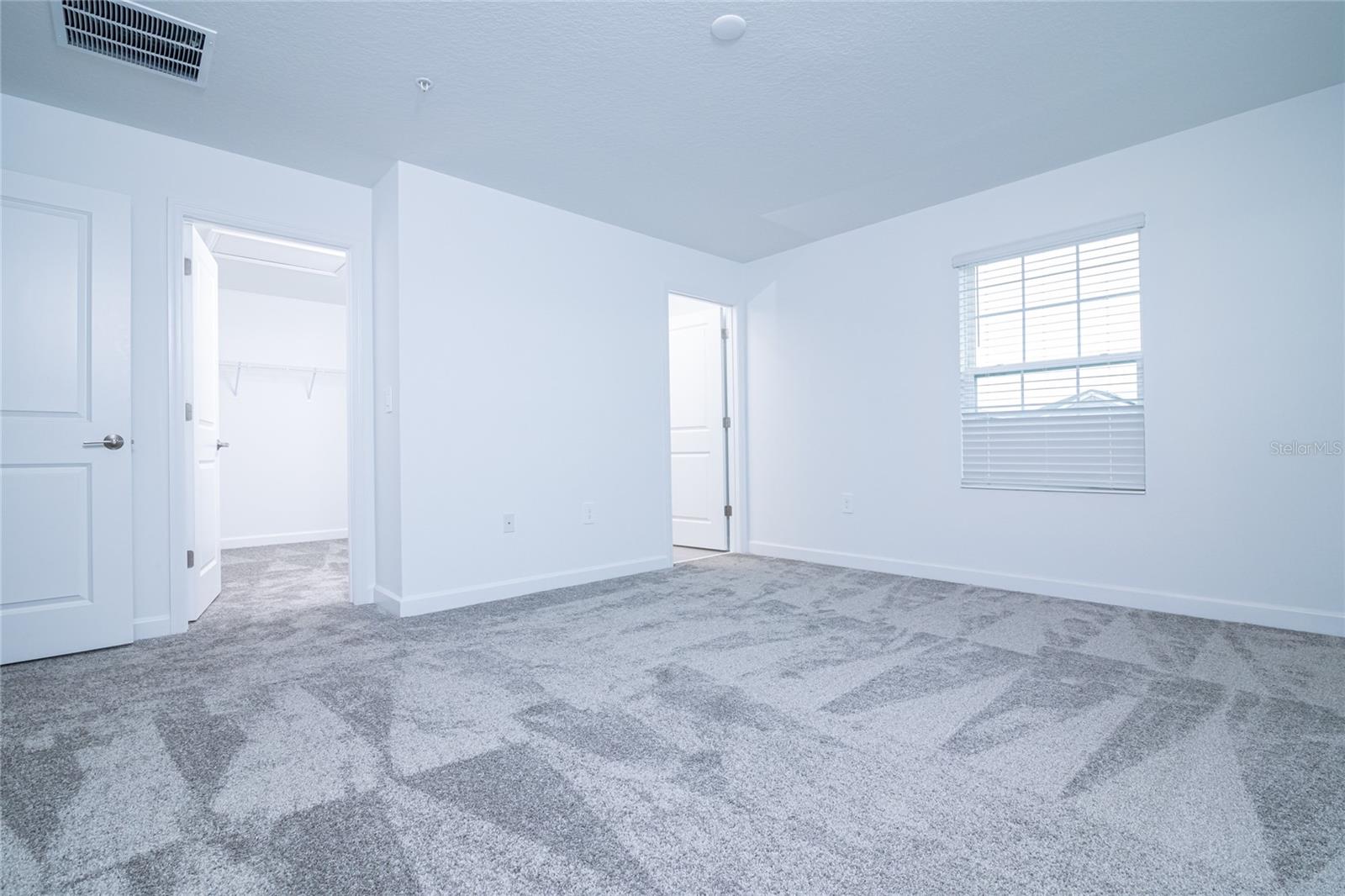 Image 22 of 40 For 11634 Boldface Drive