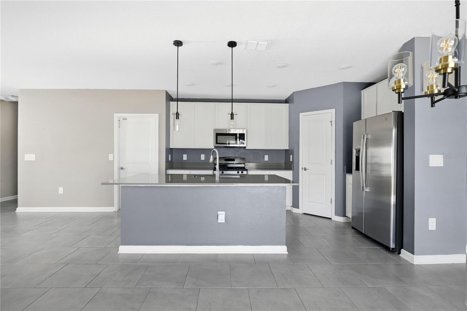 Image 8 of 30 For 5519 Braken Fern Way