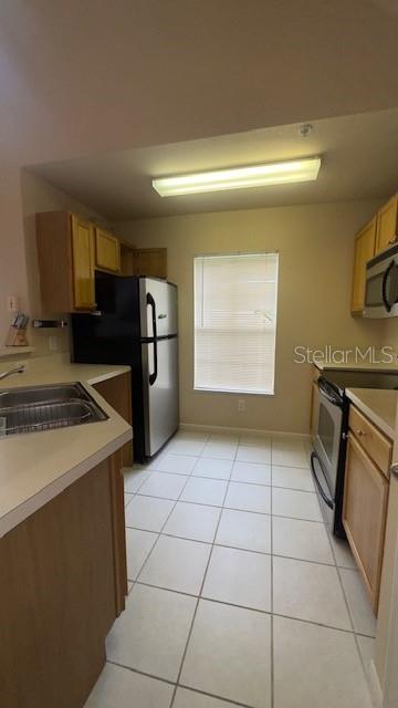 Image 7 of 15 For 9117 Lee Vista Boulevard 610