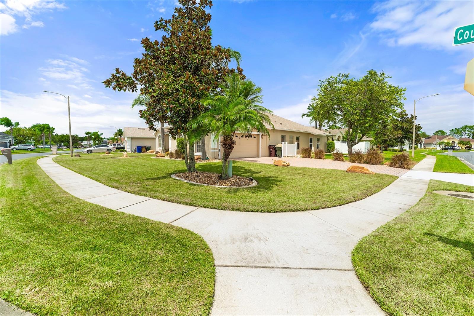 Image 4 of 61 For 3264 Countryside View Dr