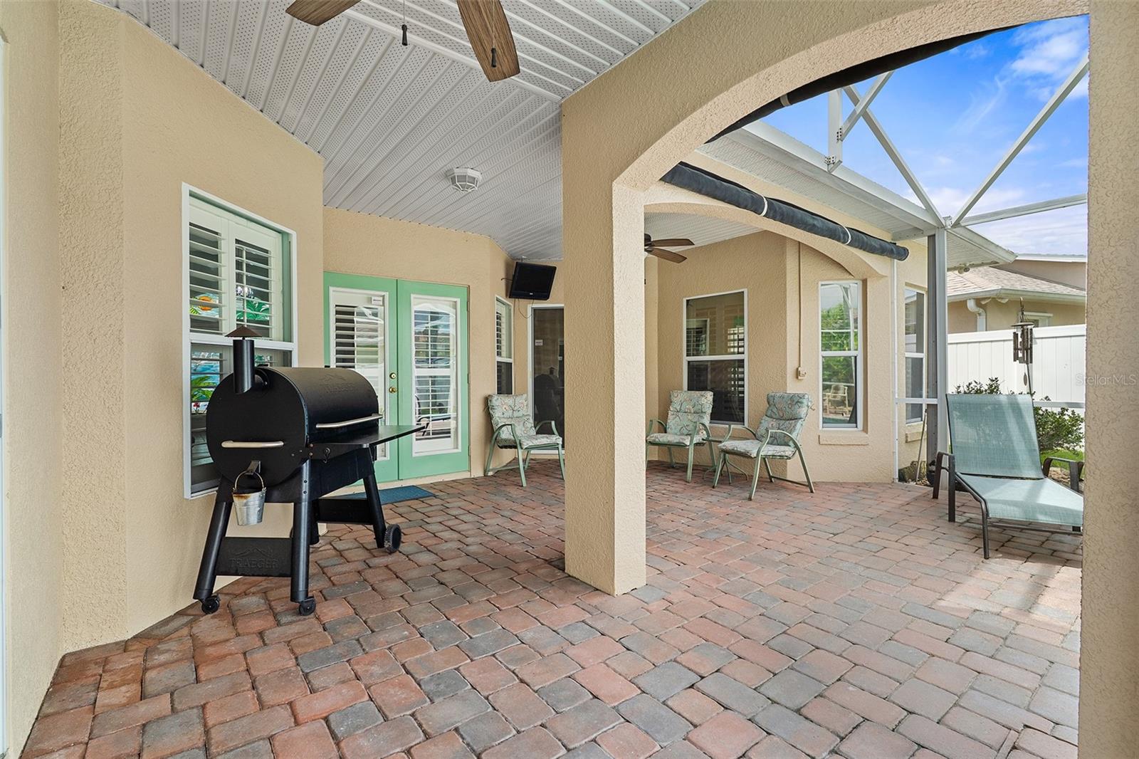 Image 40 of 61 For 3264 Countryside View Dr