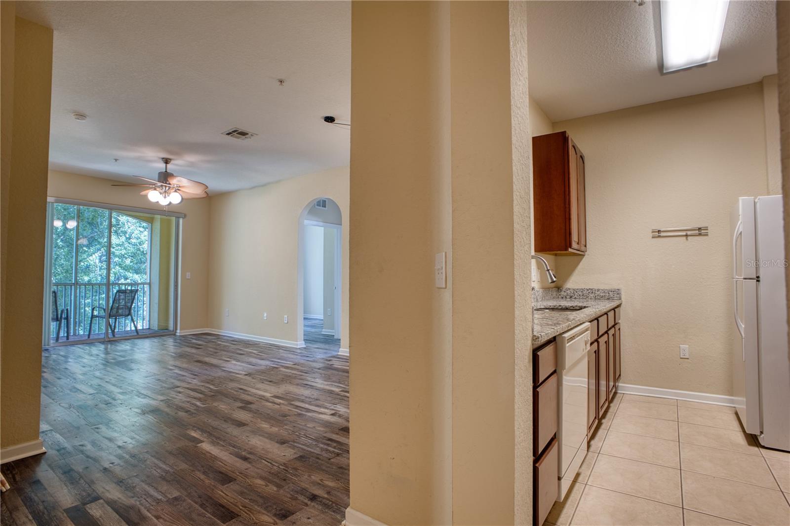 Image 6 of 34 For 6335 Contessa Drive 208