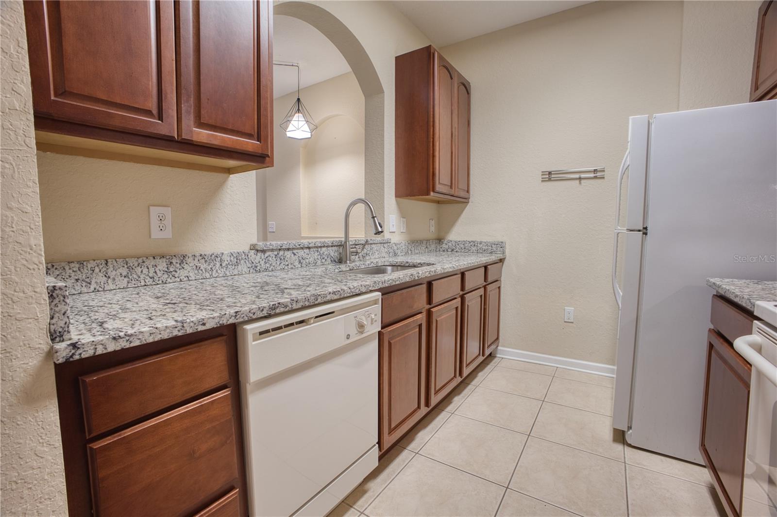 Image 8 of 34 For 6335 Contessa Drive 208
