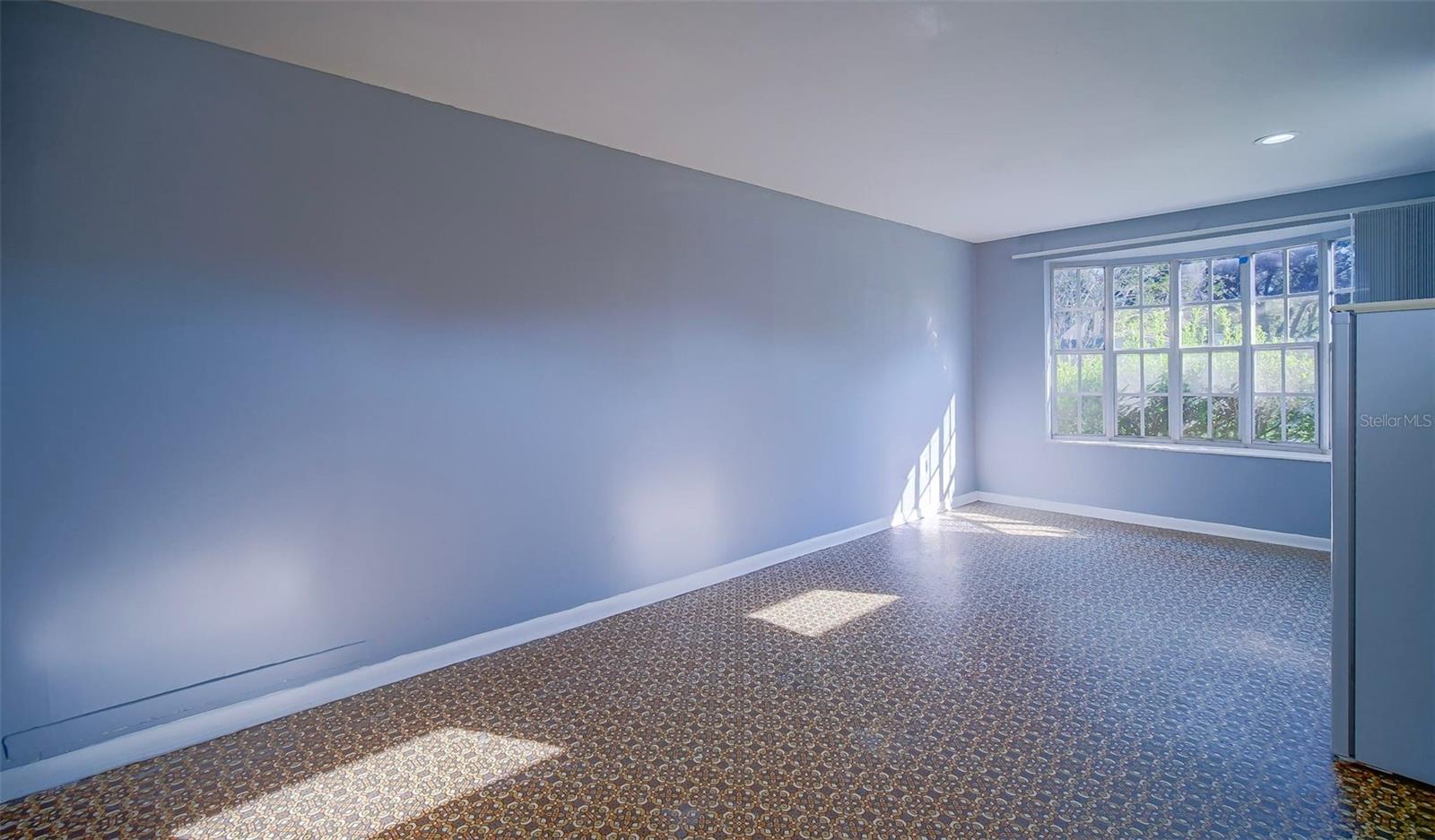 Listing photo id 1 for 1501 57th Street