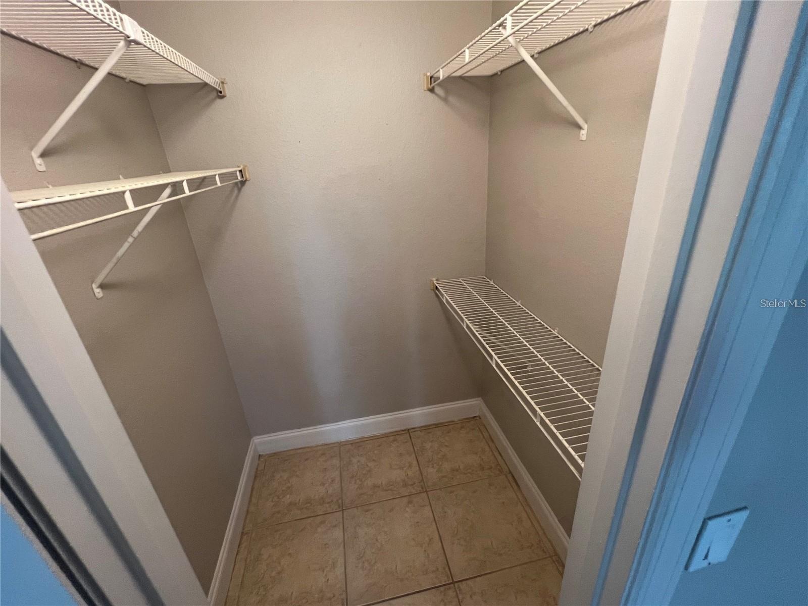 Image 15 of 20 For 4560 Commander Drive 1333