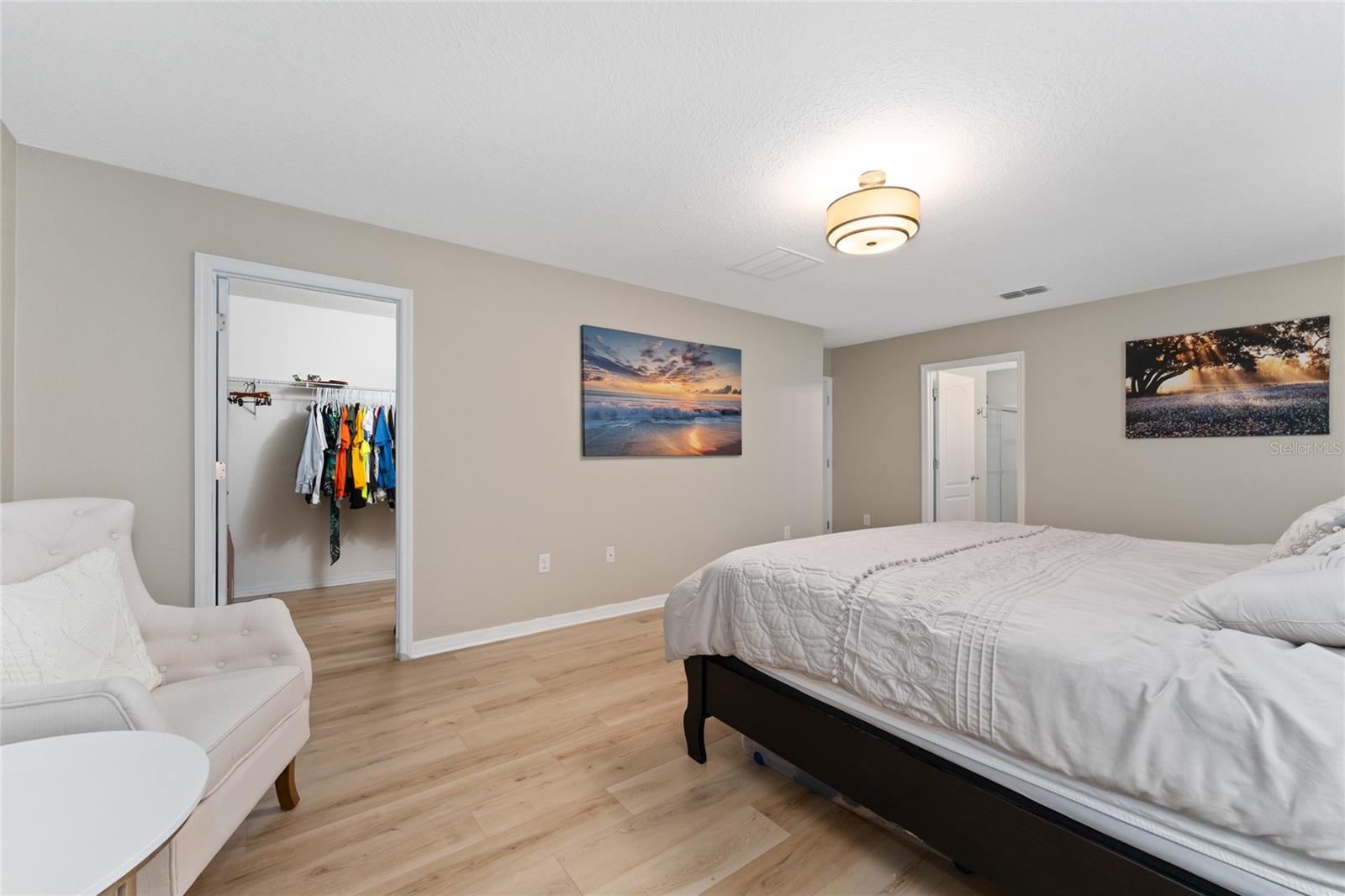 Image 16 of 49 For 1945 Red Canyon Drive