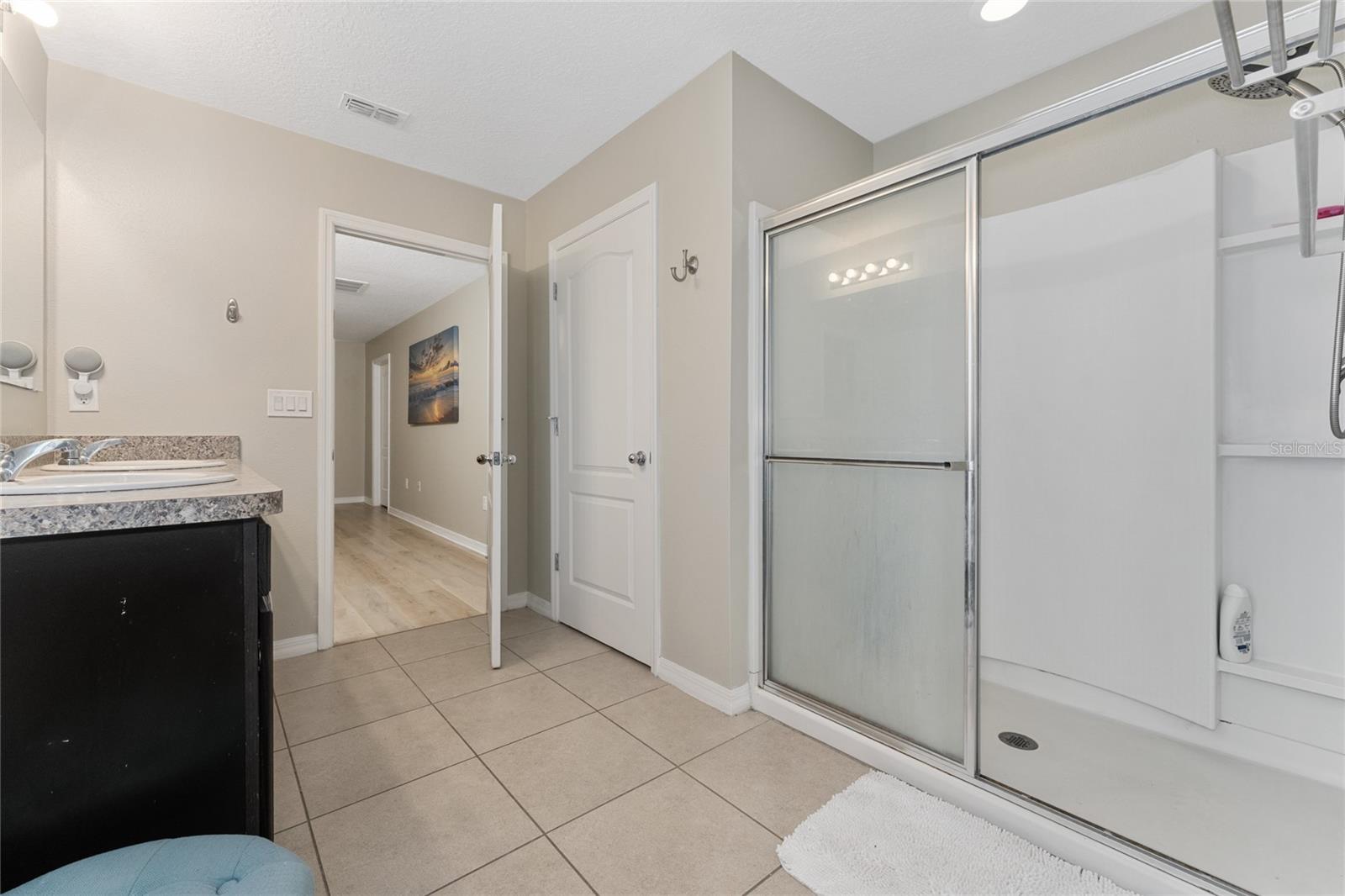 Image 27 of 49 For 1945 Red Canyon Drive