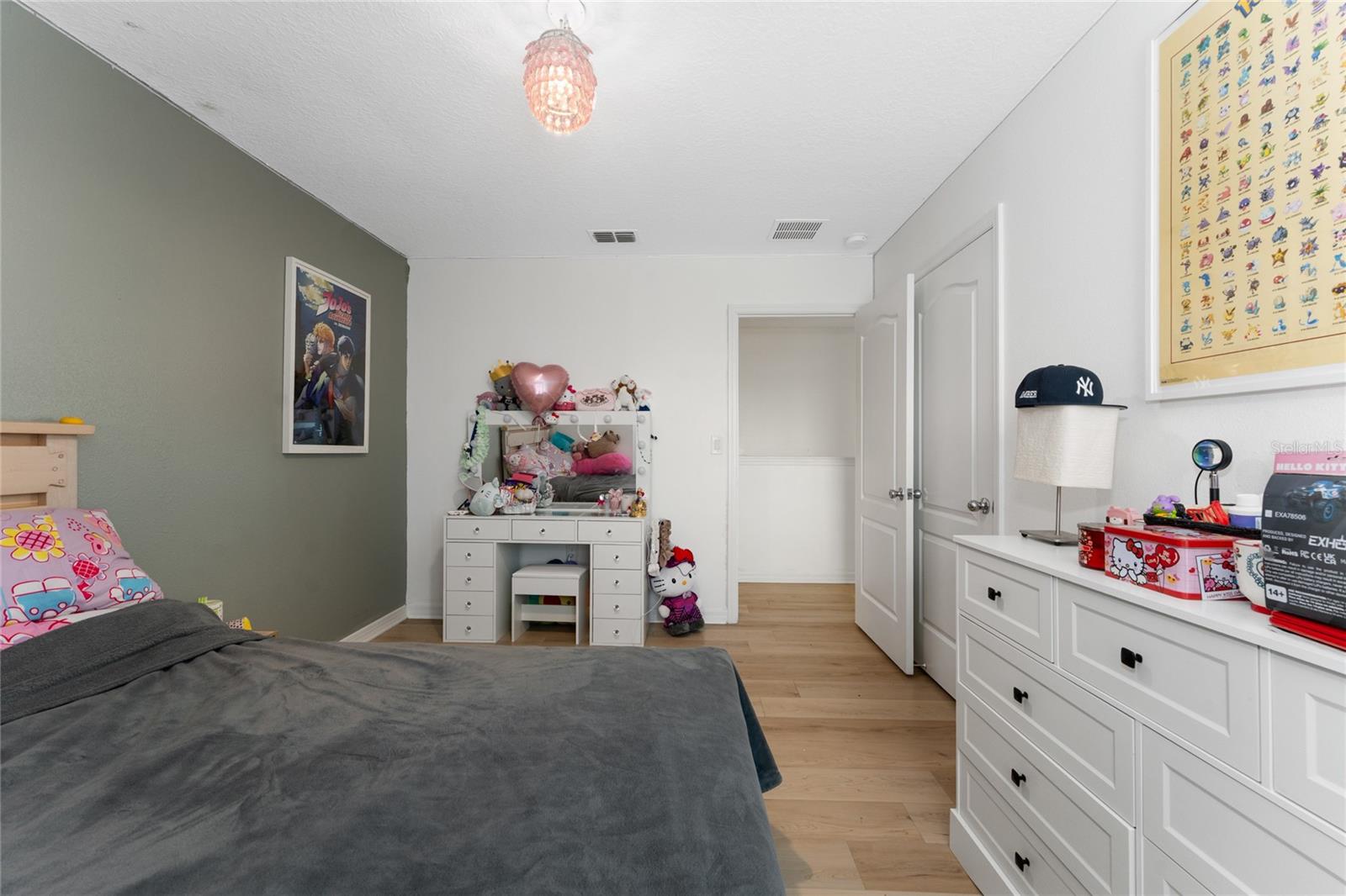 Image 28 of 49 For 1945 Red Canyon Drive