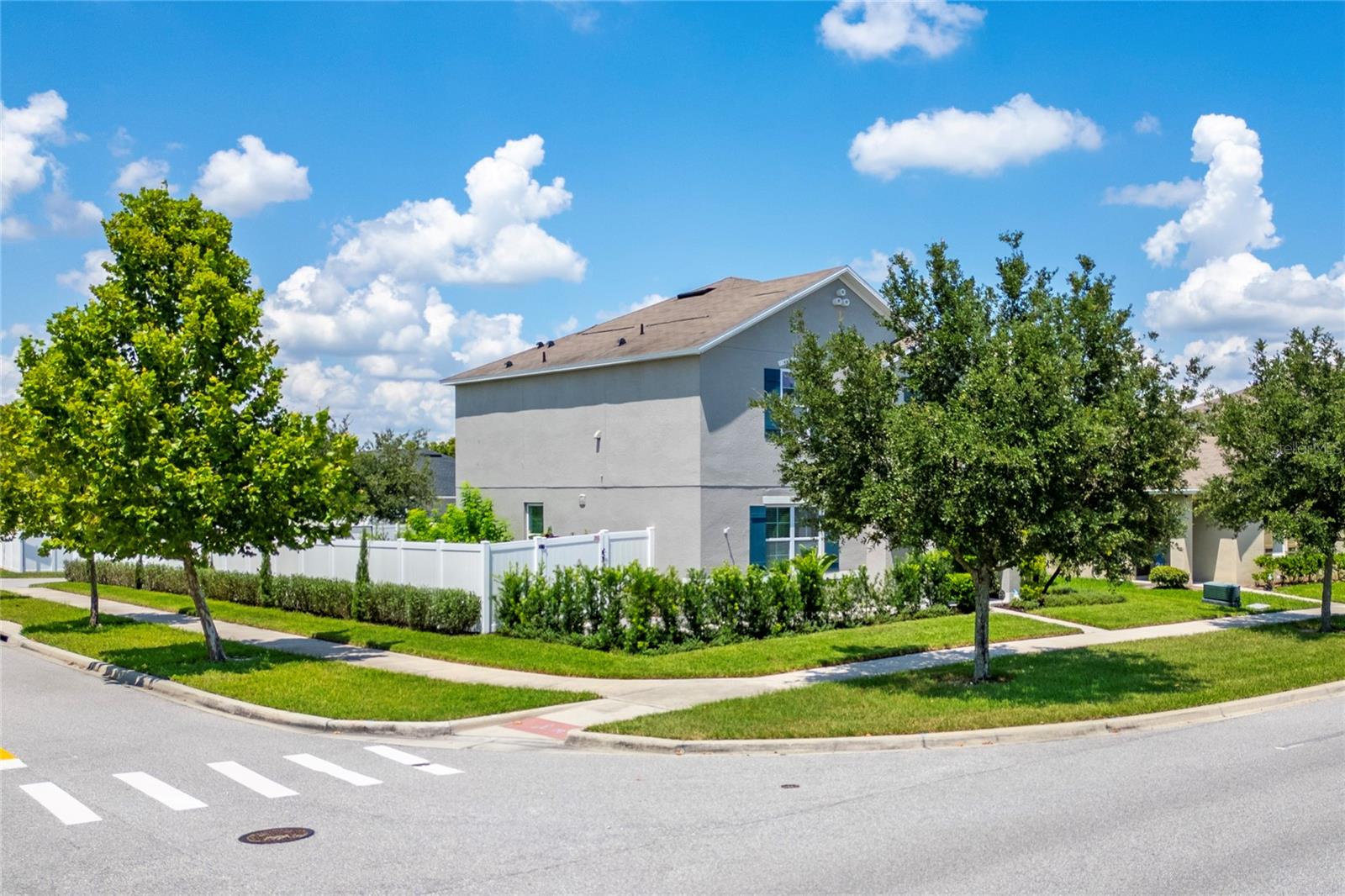 Image 33 of 49 For 1945 Red Canyon Drive