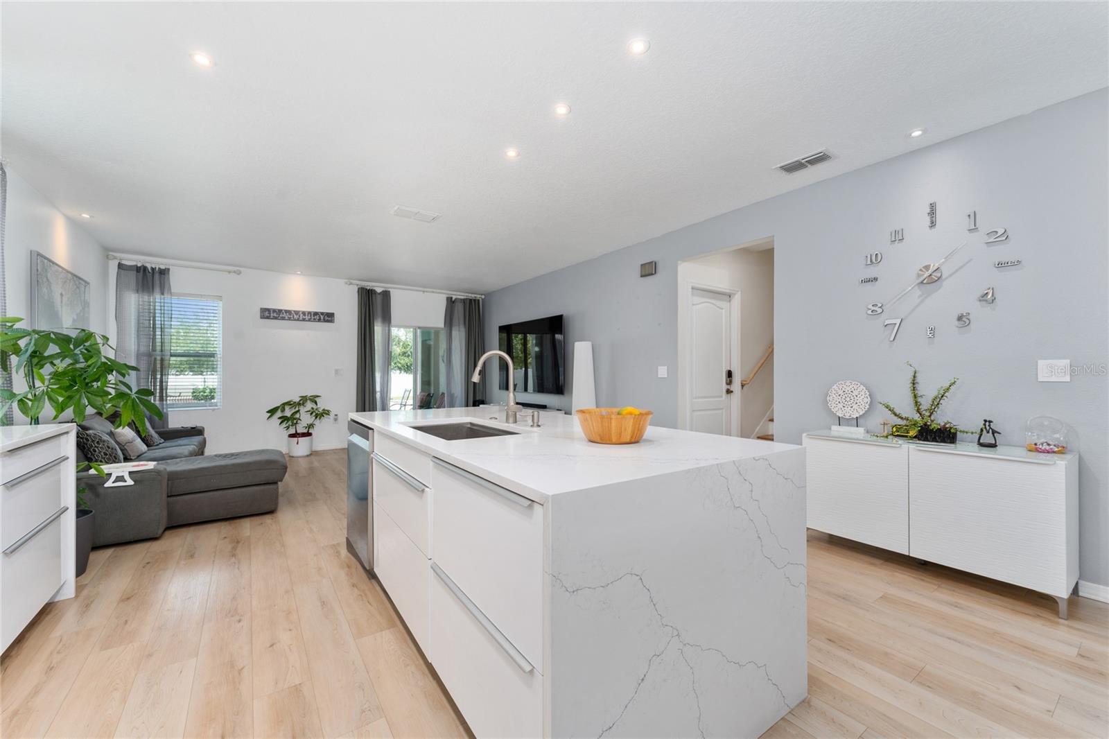 Image 7 of 49 For 1945 Red Canyon Drive