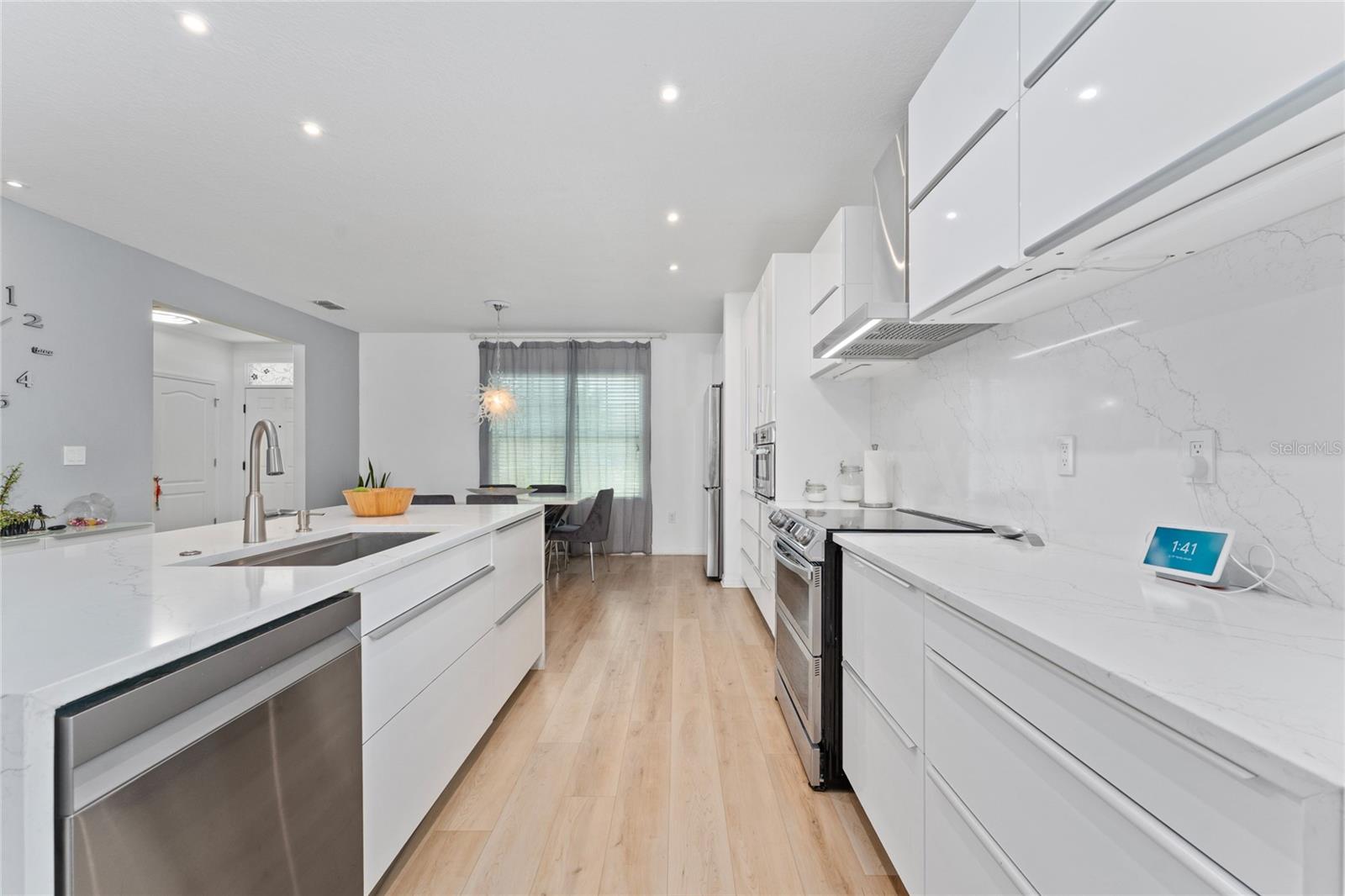 Image 9 of 49 For 1945 Red Canyon Drive