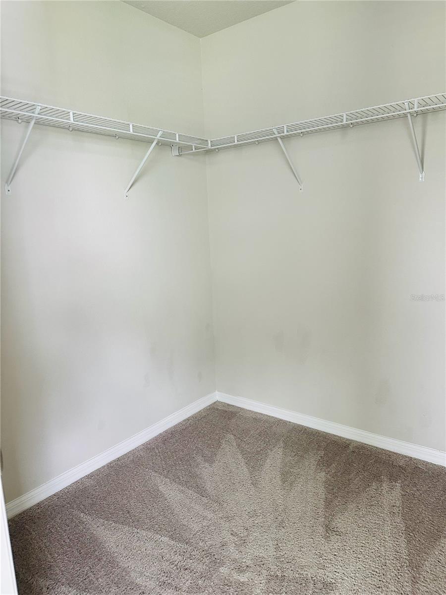 Image 13 of 16 For 2053 Milkweed Street