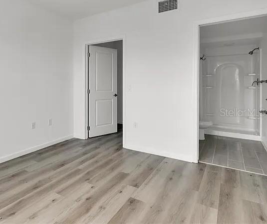 Image 5 of 6 For 1220 Southstation Place 402