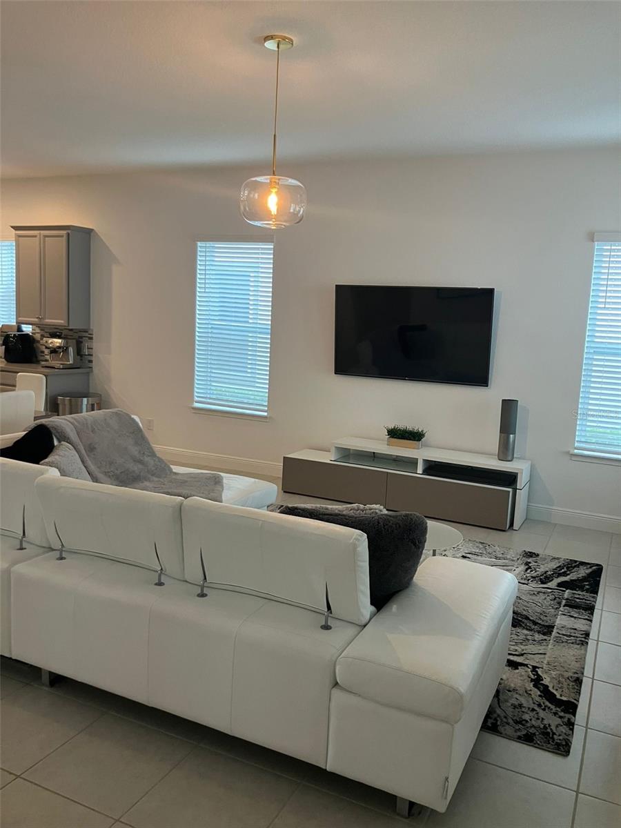 Image 28 of 65 For 8250 Nemours Parkway