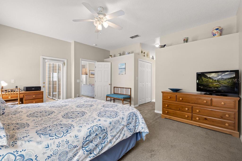 Image 18 of 38 For 2503 Aster Cove Lane