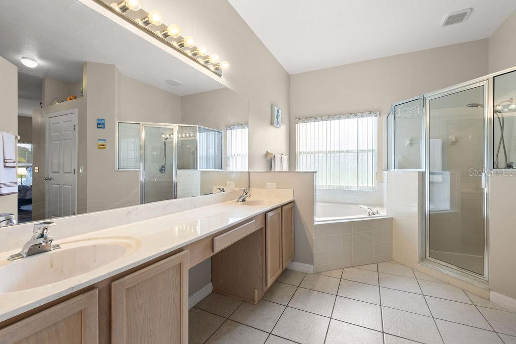 Image 19 of 38 For 2503 Aster Cove Lane