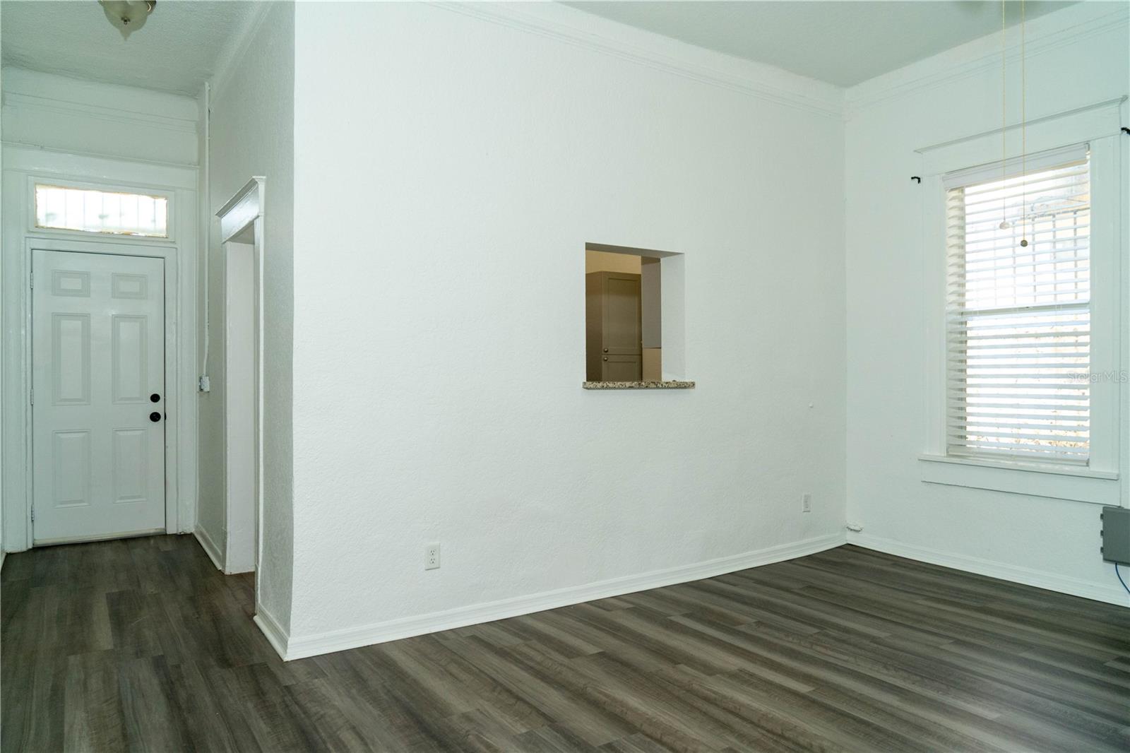 Image 23 of 28 For 2906 Chestnut Street 2