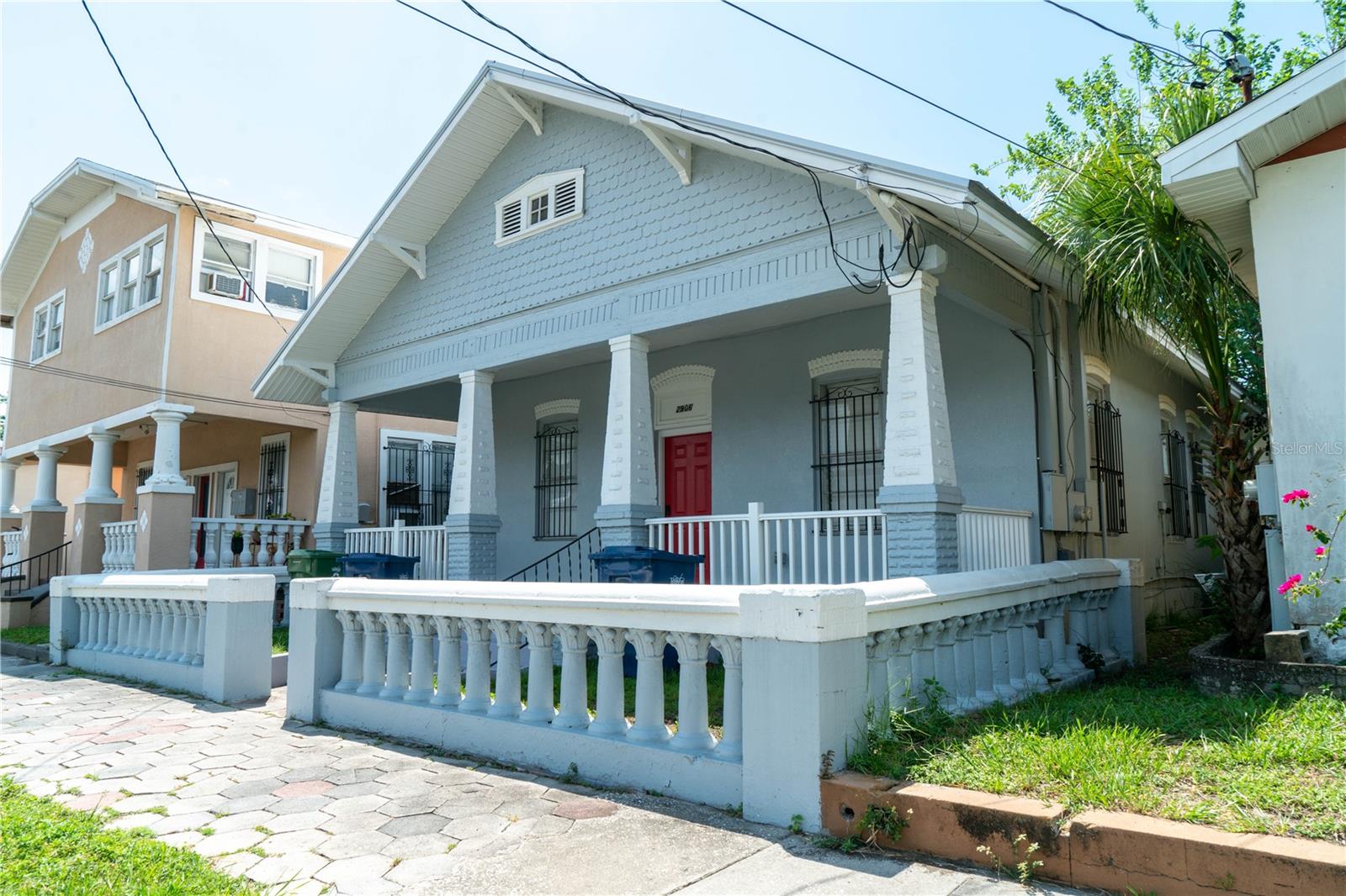 Image 3 of 28 For 2906 Chestnut Street 2