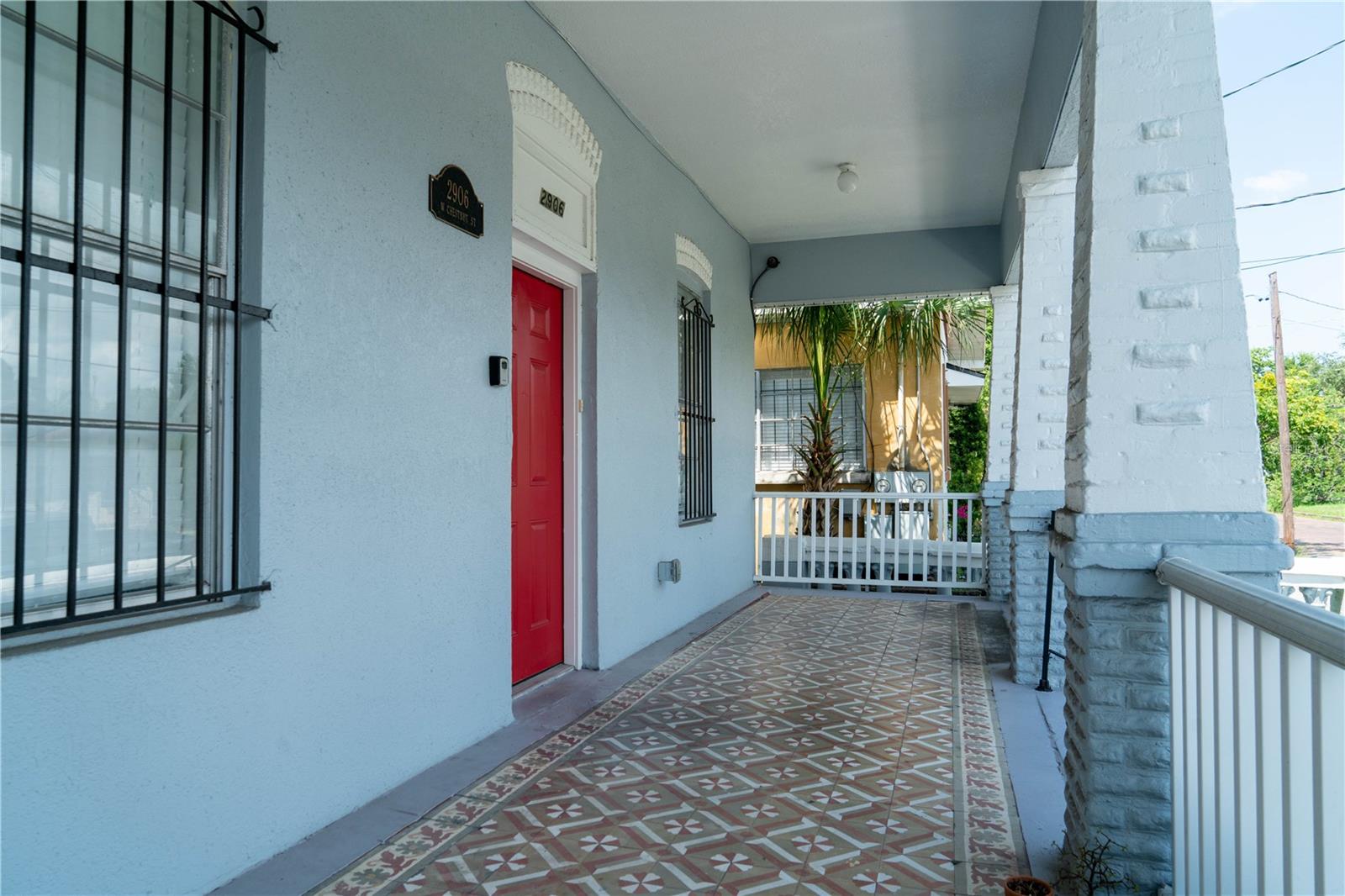 Image 4 of 28 For 2906 Chestnut Street 2