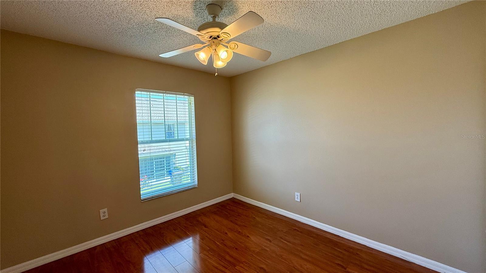 Image 8 of 12 For 2101 Jeremiah Way