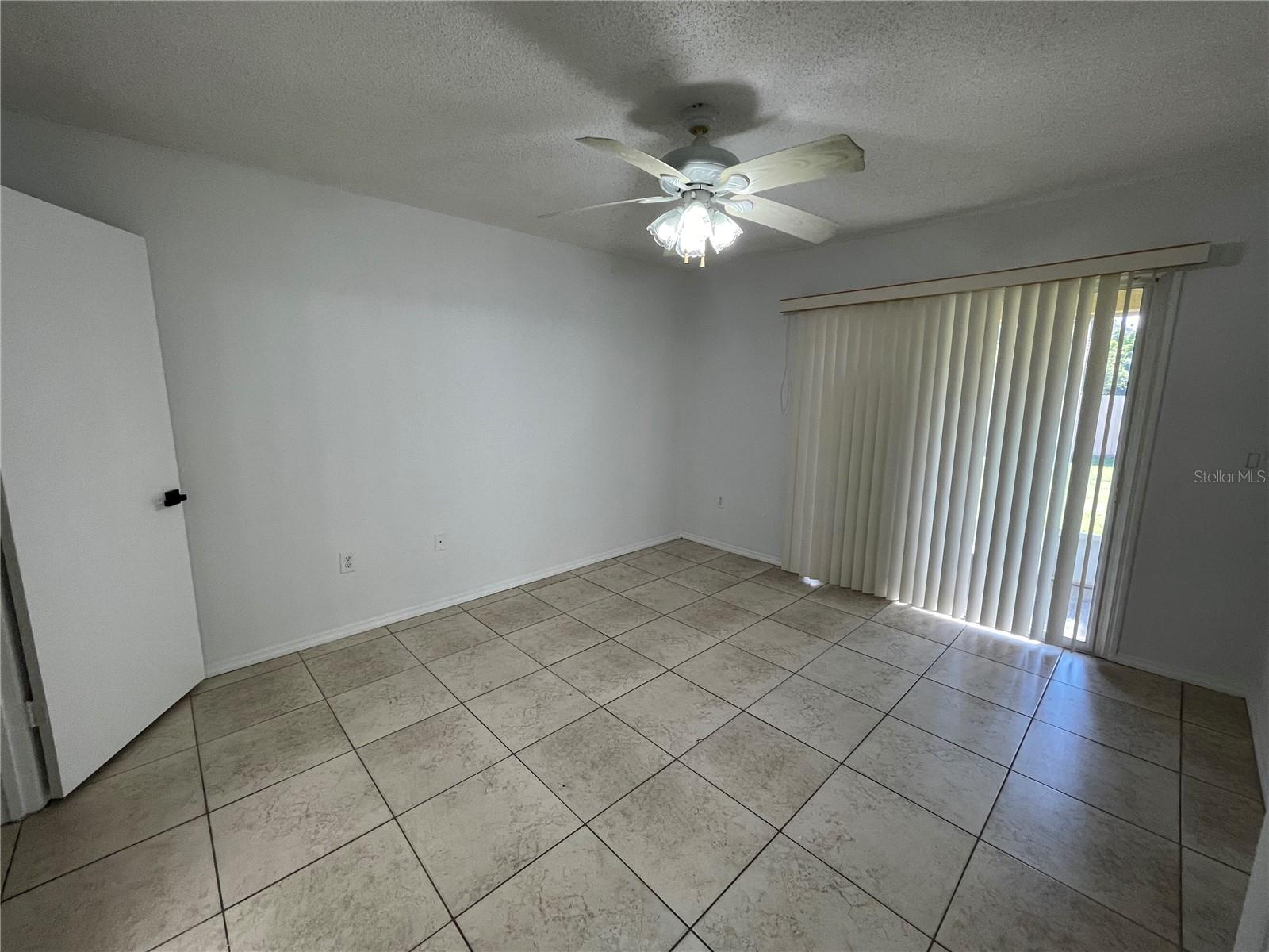 Image 10 of 23 For 13415 Fairway Glen Drive 104