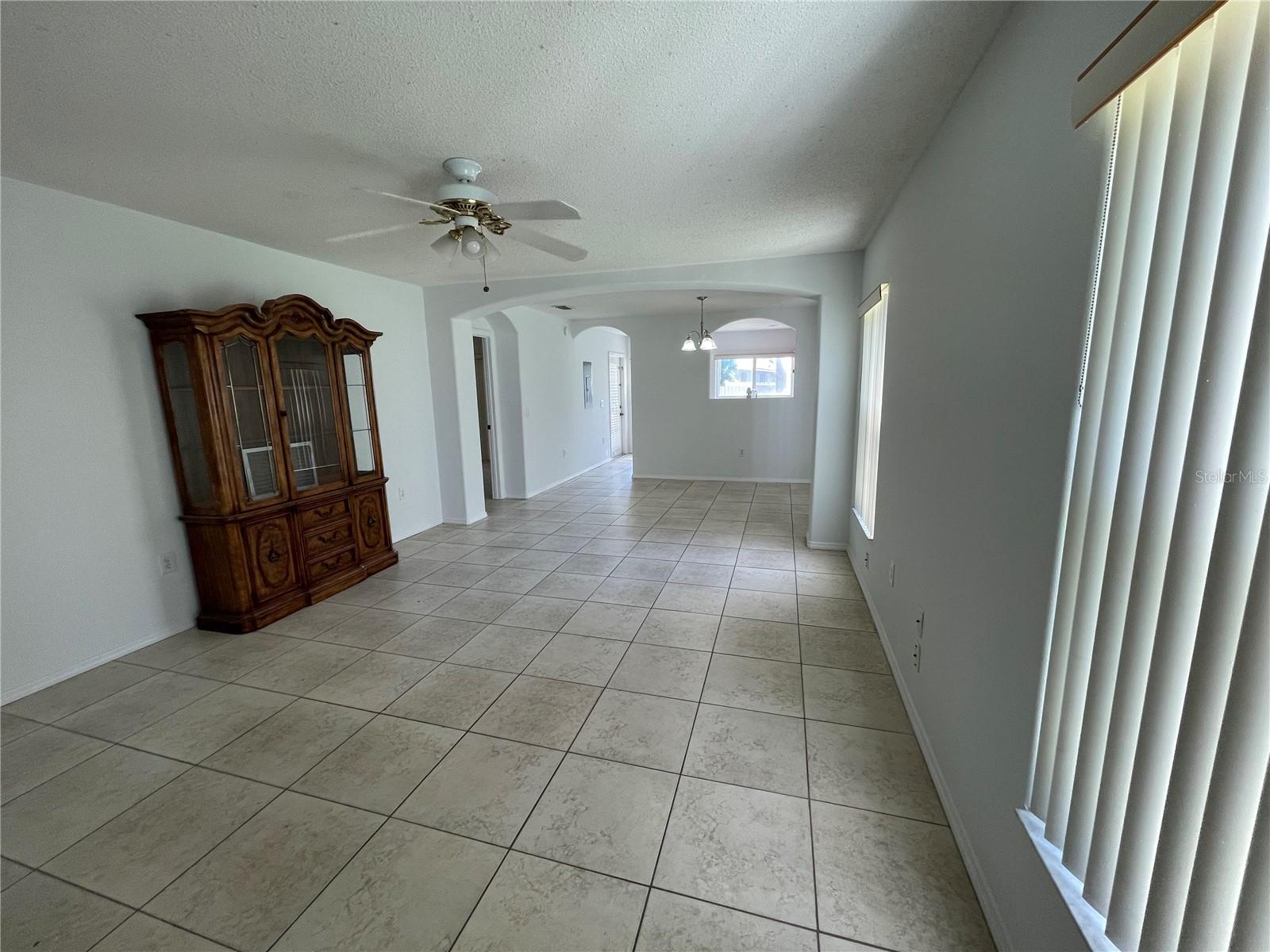 Image 4 of 23 For 13415 Fairway Glen Drive 104