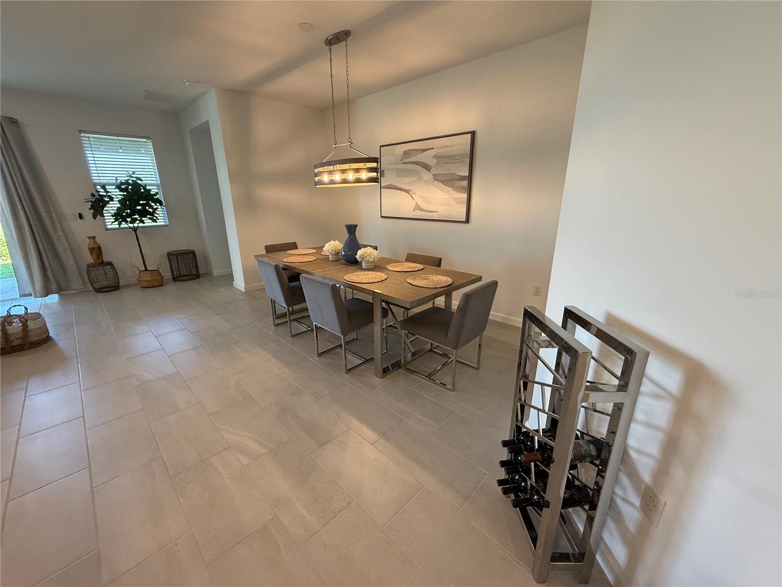 Image 11 of 19 For 1165 Lakeshore Breeze Place