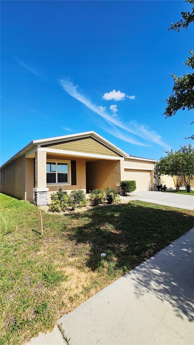 Image 2 of 19 For 153 Taft Drive B