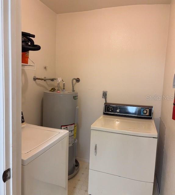 Image 7 of 13 For 3034 Parkway Boulevard 305