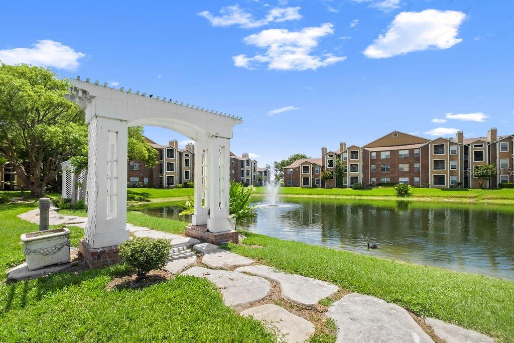 Image 26 of 33 For 4401 Thornbriar Lane R-102