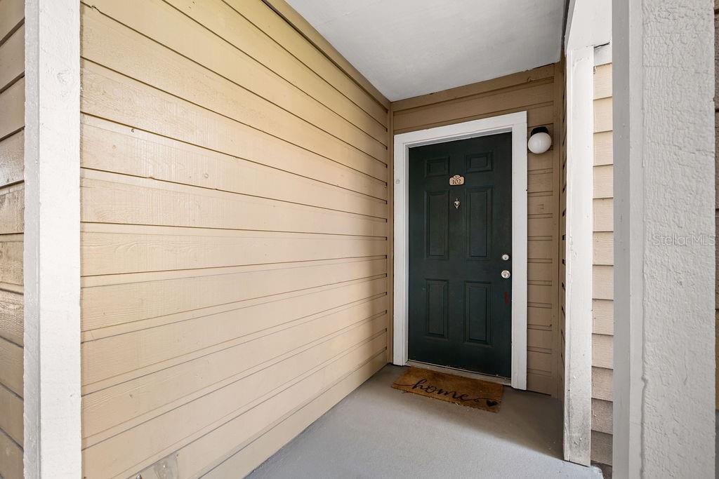 Image 31 of 33 For 4401 Thornbriar Lane R-102