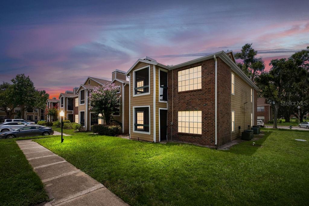 Image 32 of 33 For 4401 Thornbriar Lane R-102