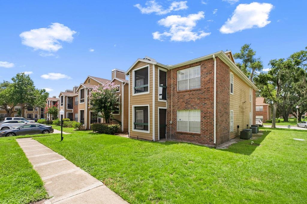 Image 33 of 33 For 4401 Thornbriar Lane R-102