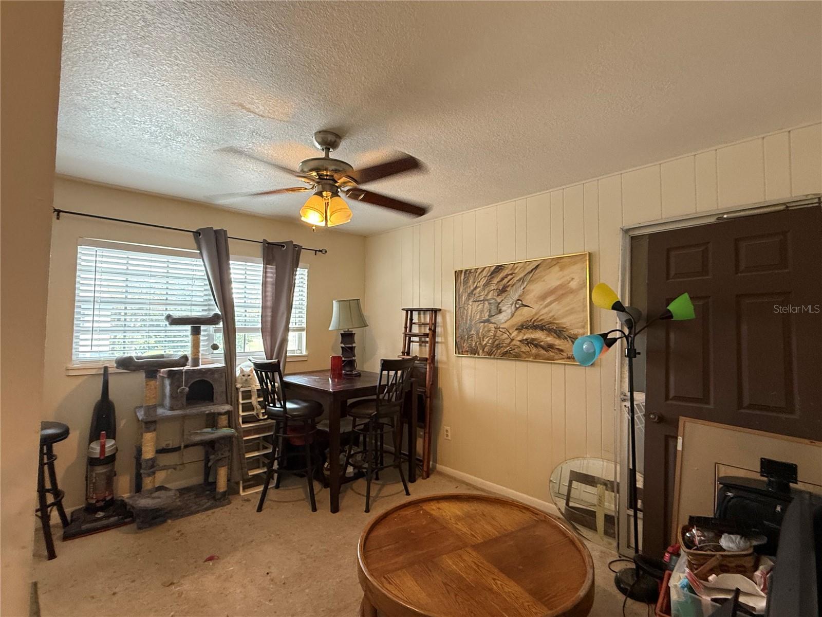 Image 4 of 12 For 4725 Avon Court
