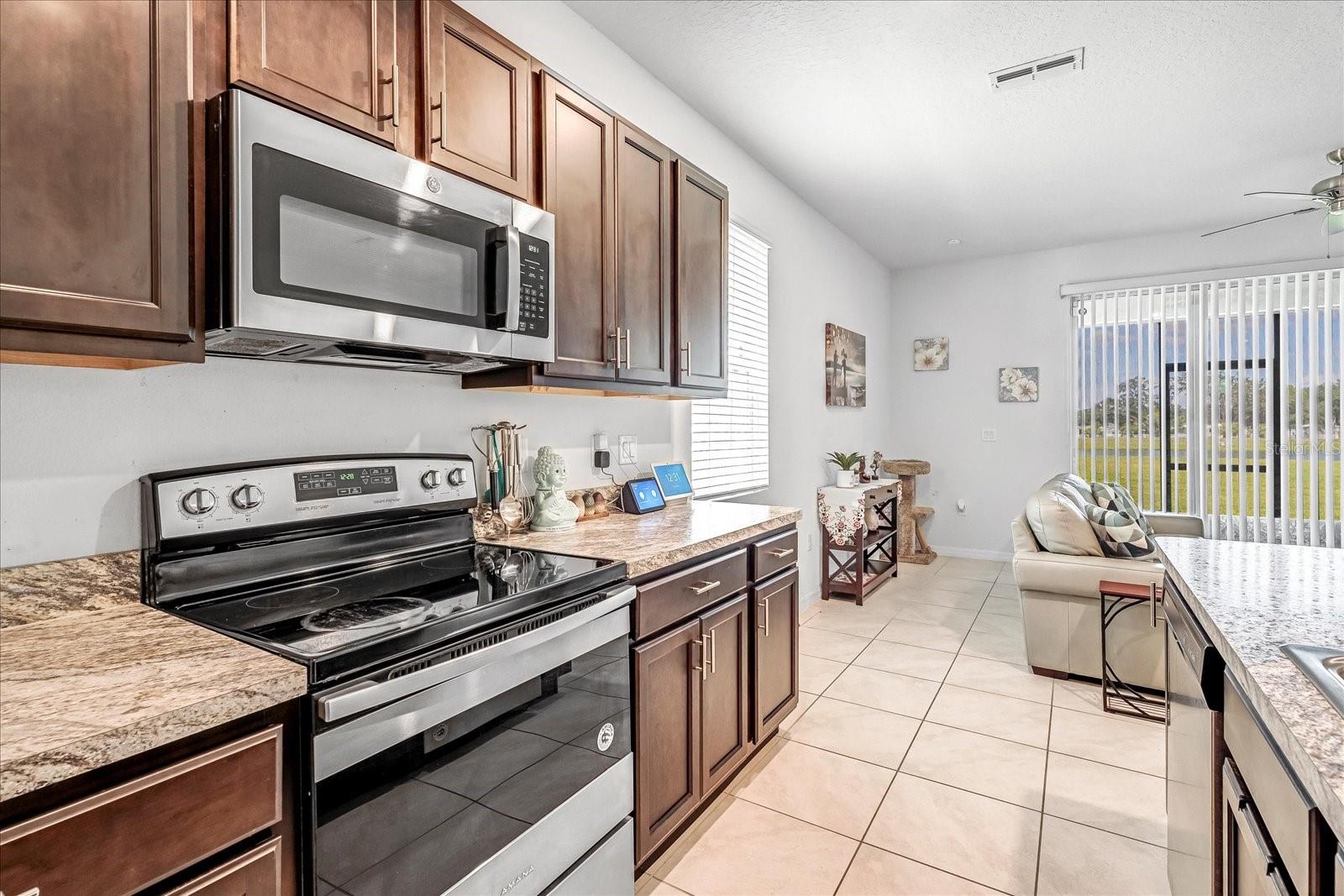 Image 14 of 49 For 141 Feltrim Reserve Boulevard