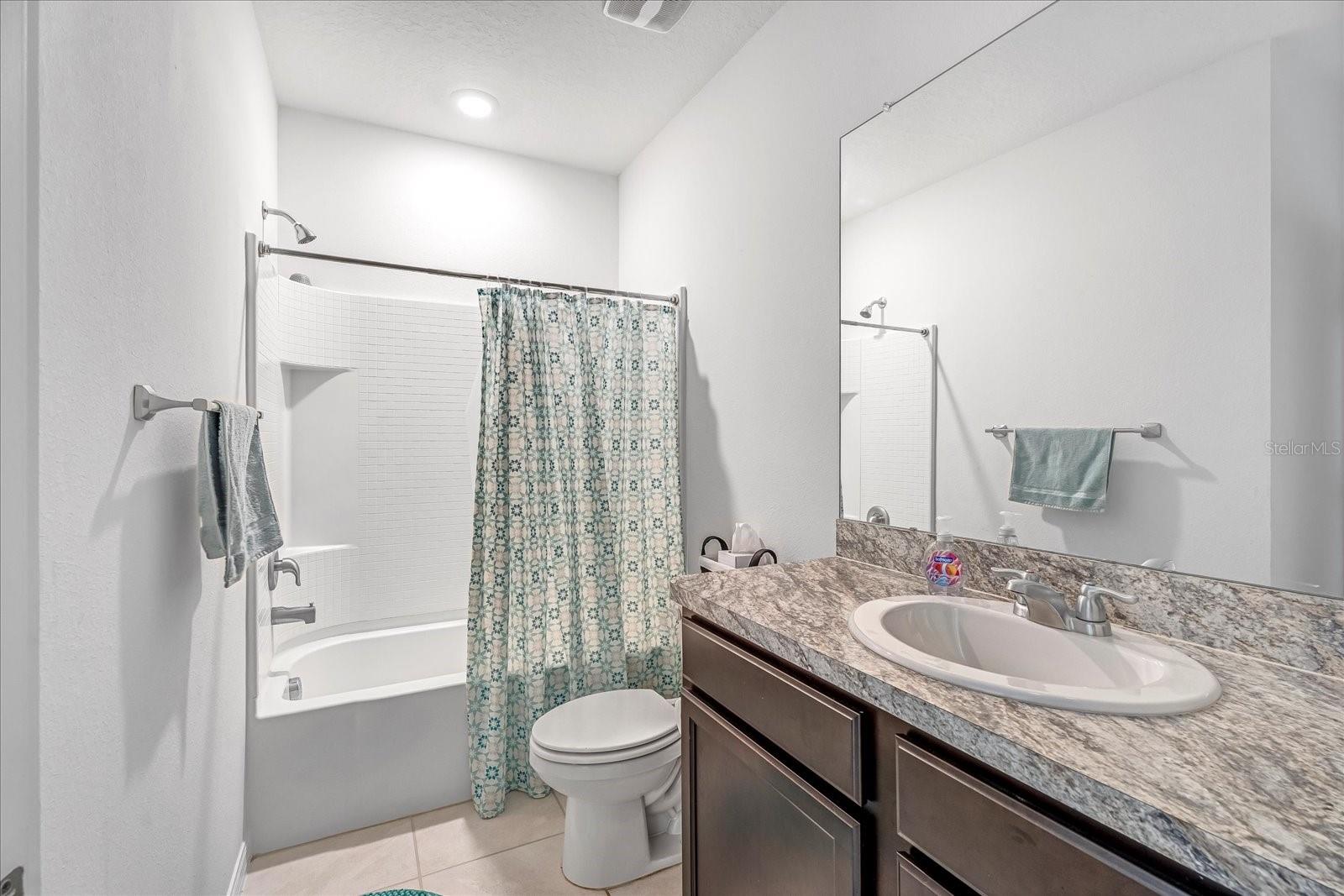 Image 40 of 49 For 141 Feltrim Reserve Boulevard