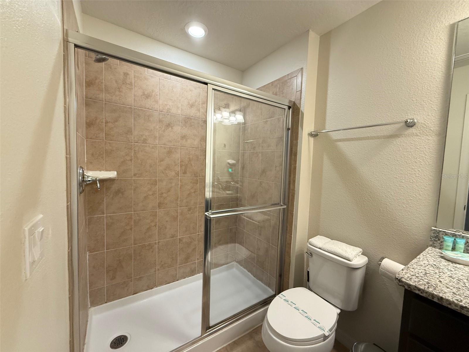 Image 17 of 20 For 4583 Terrasonesta Drive