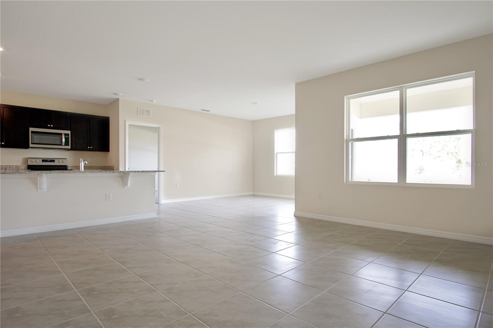 Image 11 of 28 For 555 Tanaro Lane