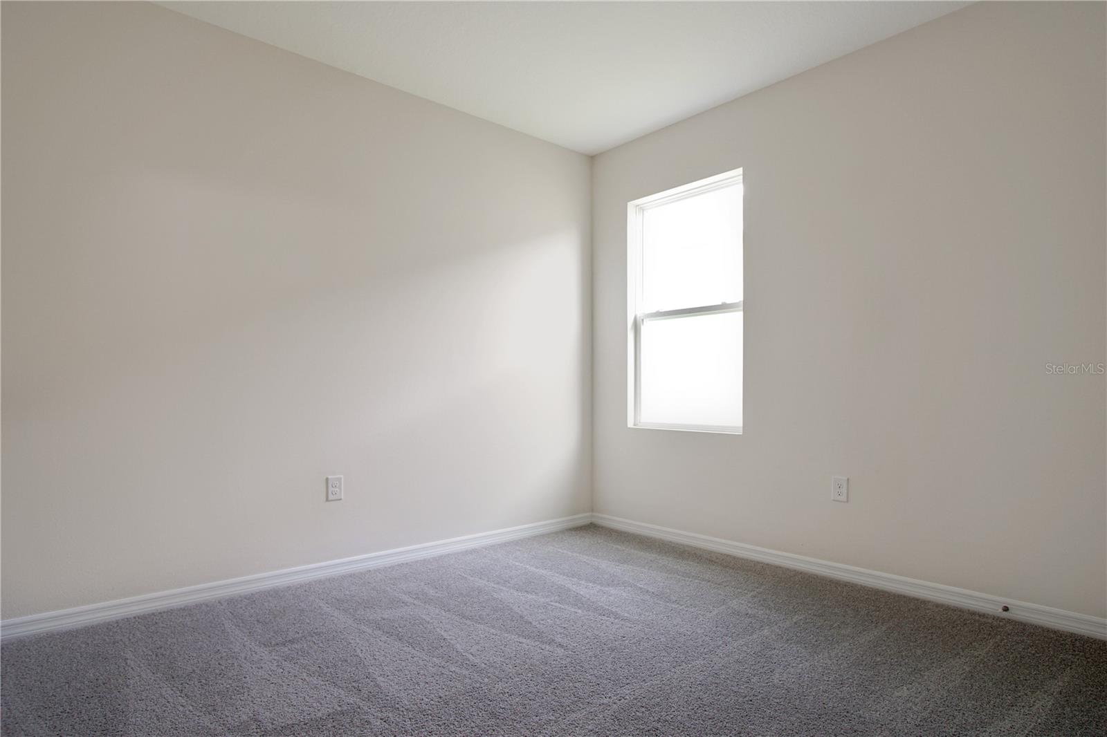 Image 18 of 28 For 555 Tanaro Lane