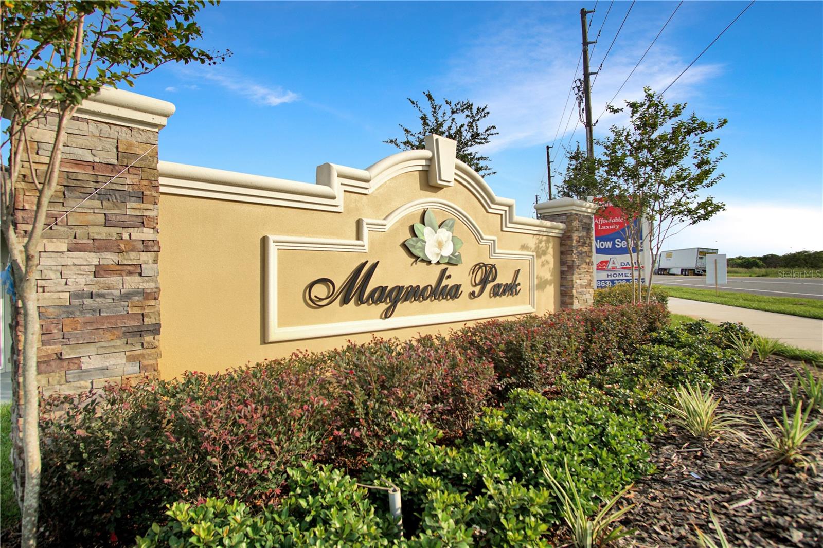 Image 7 of 28 For 555 Tanaro Lane