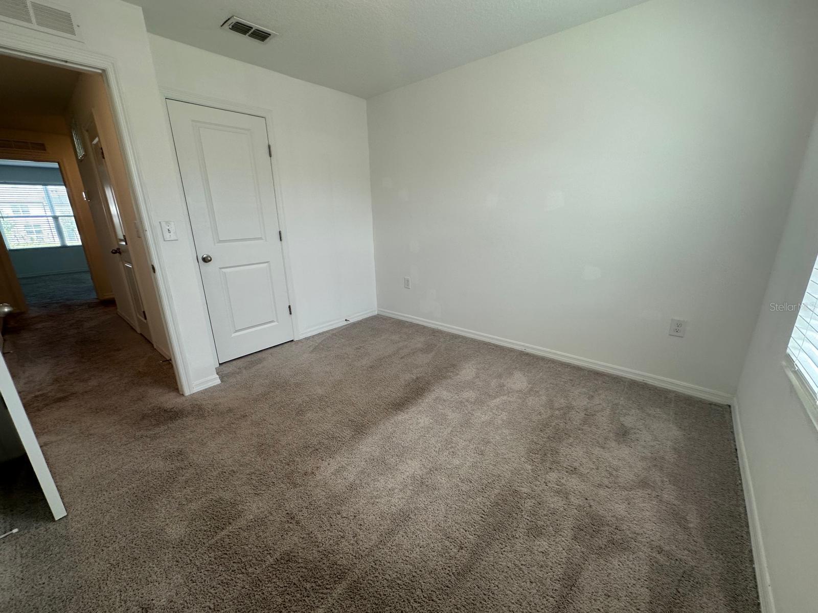 Image 31 of 61 For 118 Mandovi Street