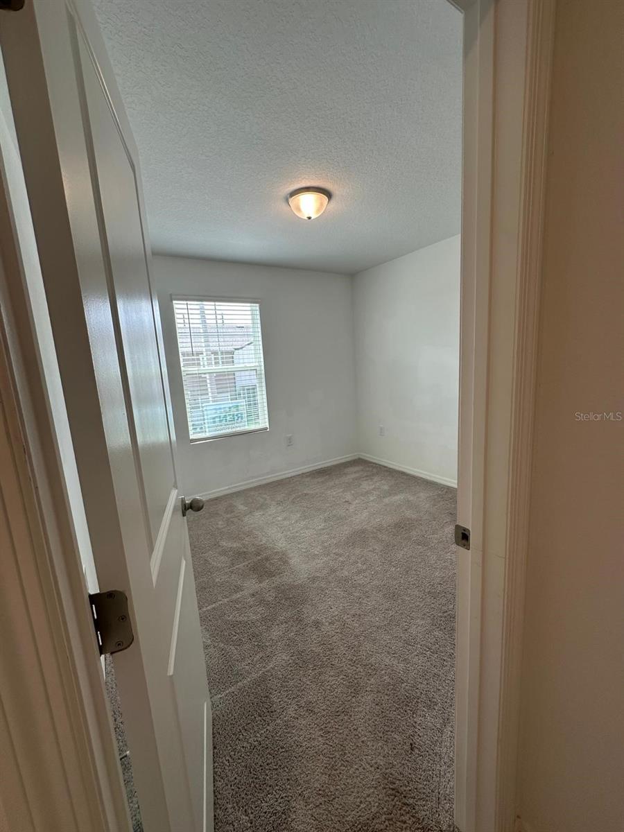 Image 37 of 61 For 118 Mandovi Street