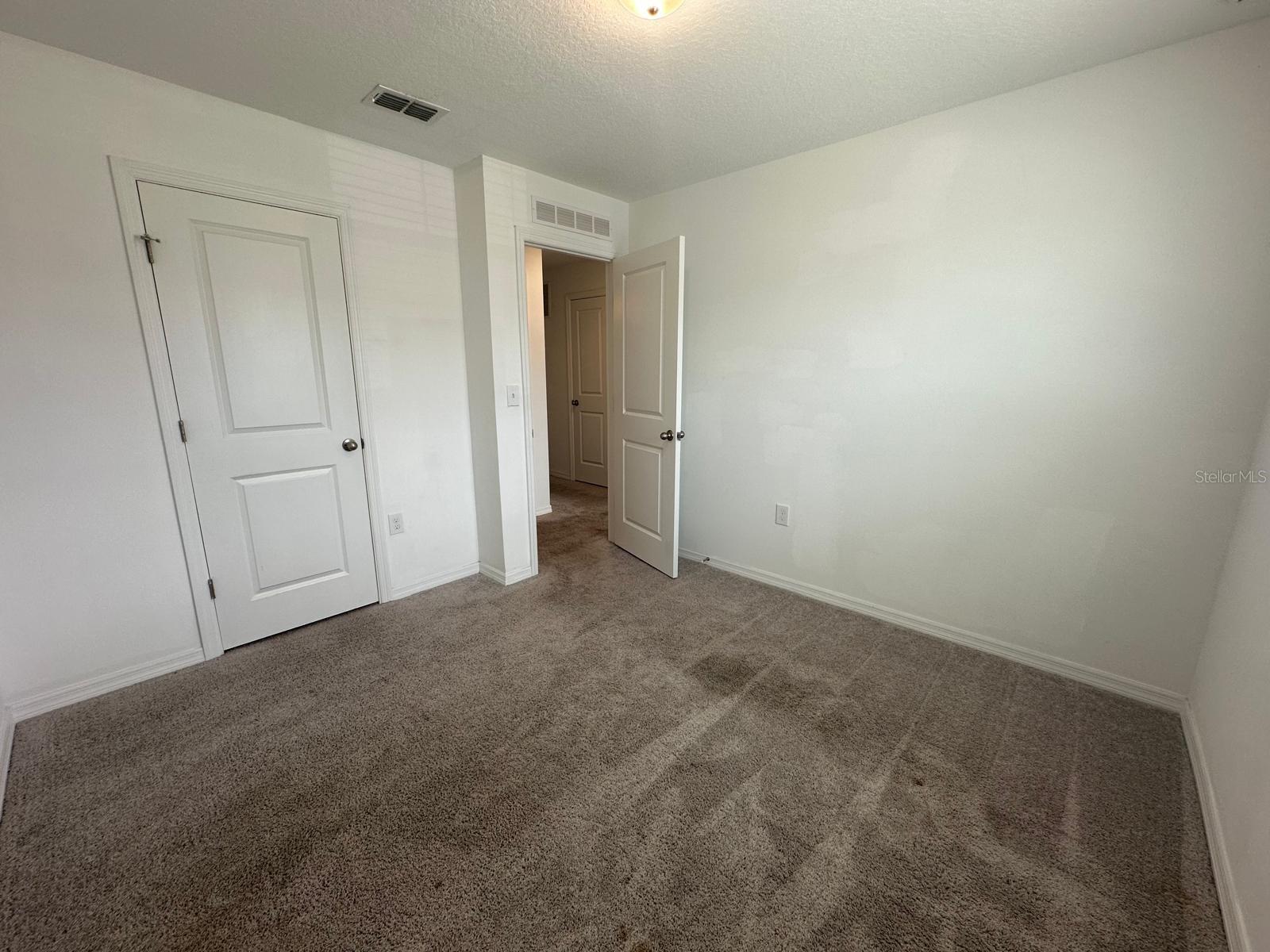 Image 38 of 61 For 118 Mandovi Street