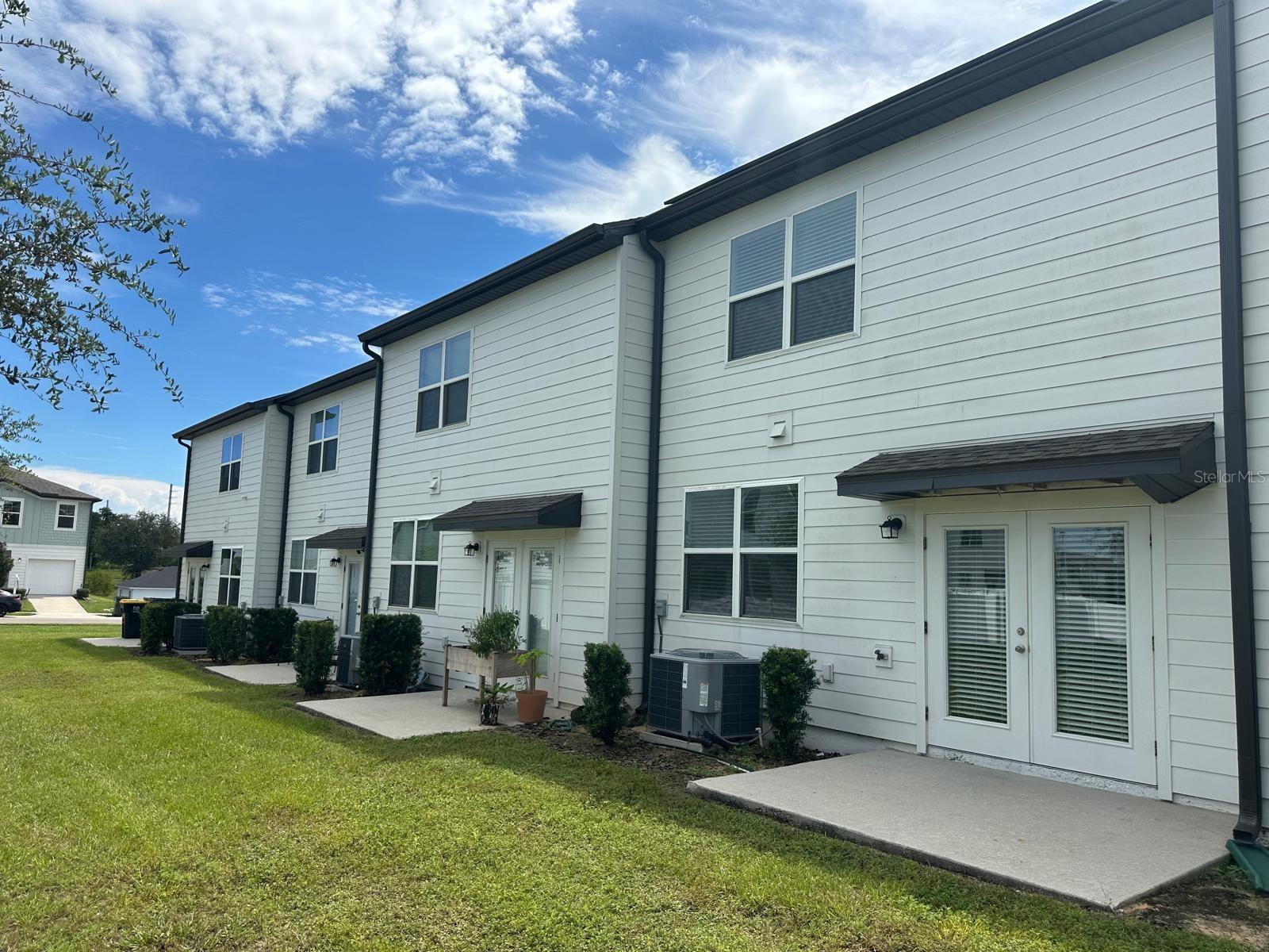 Image 45 of 61 For 118 Mandovi Street