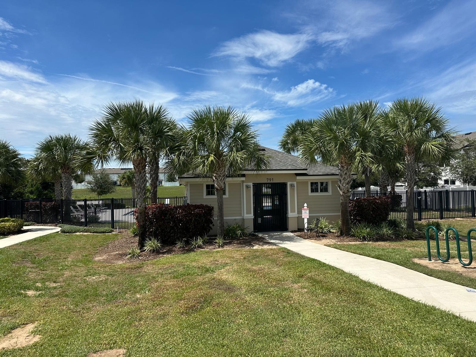 Image 53 of 61 For 118 Mandovi Street