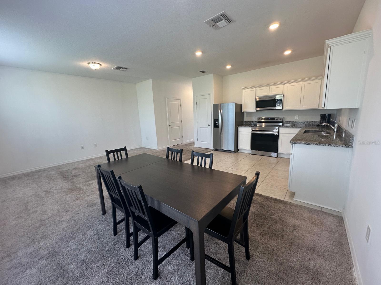 Image 8 of 61 For 118 Mandovi Street