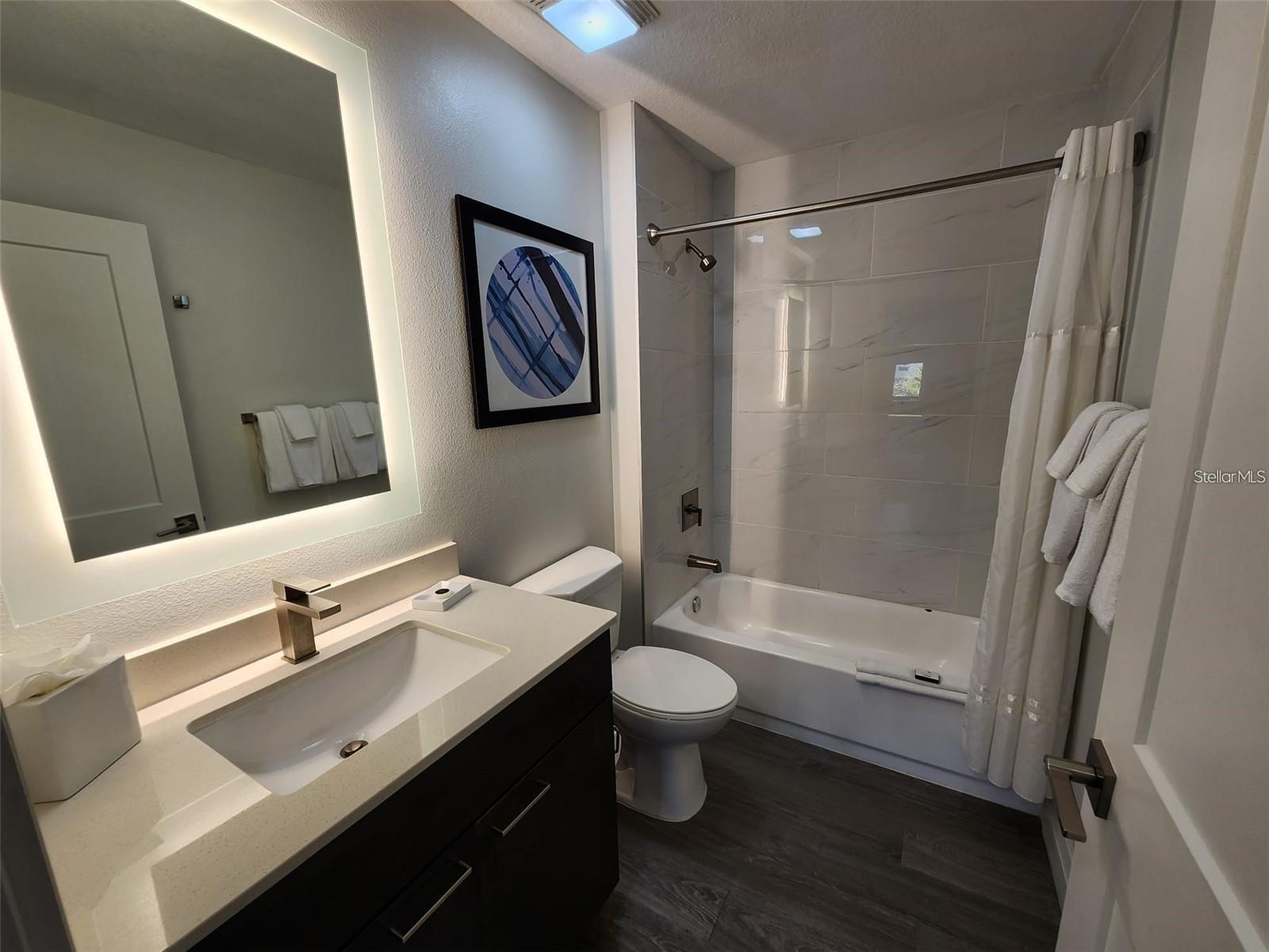 Image 11 of 43 For 14501 Grove Resort Avenue 3218