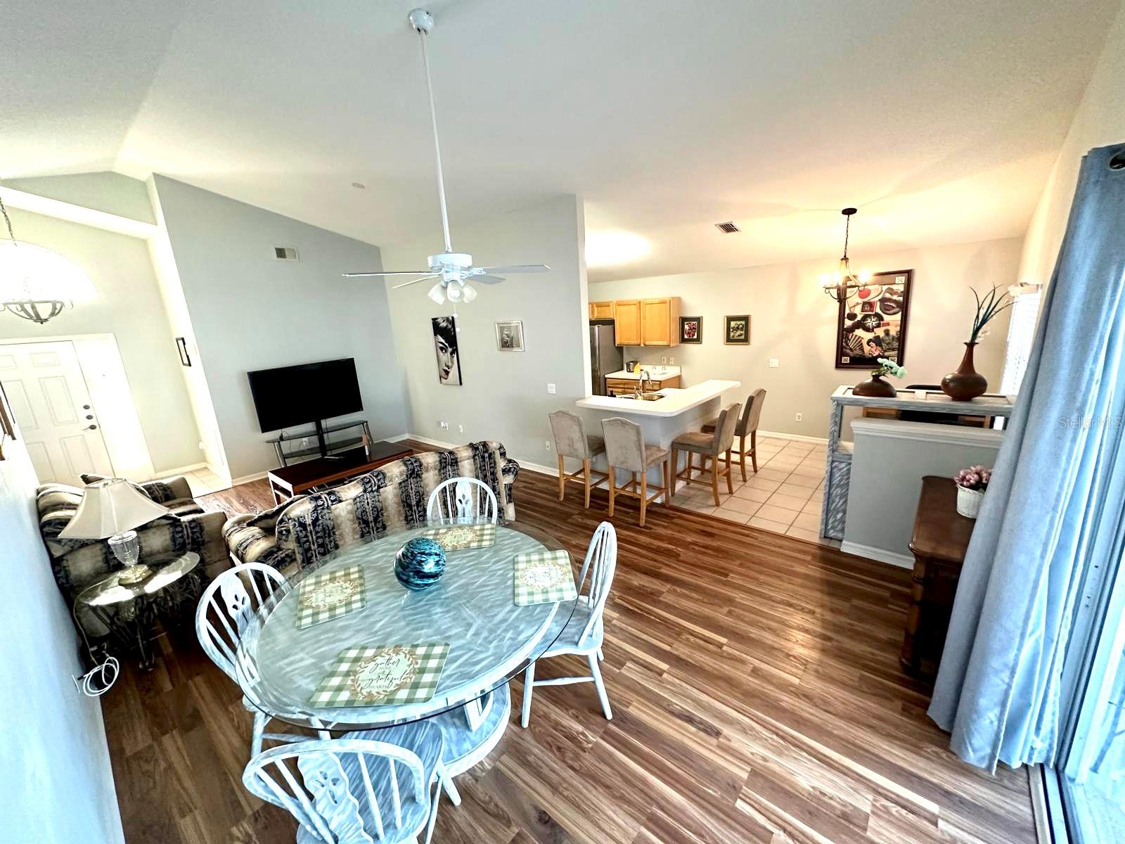 Image 4 of 13 For 612 Troon Circle